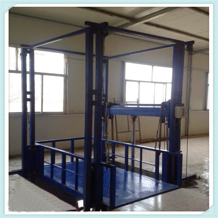 導軌鏈條式升降機