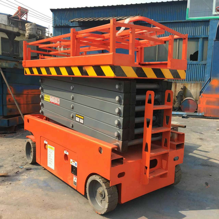 全自行式升降機